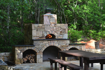 Saphire, NC 
Installation by Jim ERskine and collaboration with landscapers and stone masons
Oven: FB Casa2G100